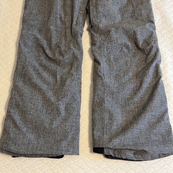 Burton snowpants, snowboarding/skiing, adjustable, zip pockets, grey, L (14-16) - Picture 2 of 16